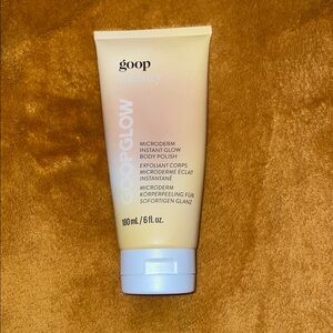 Goop Beauty Microderm Instant Glow Body Polish